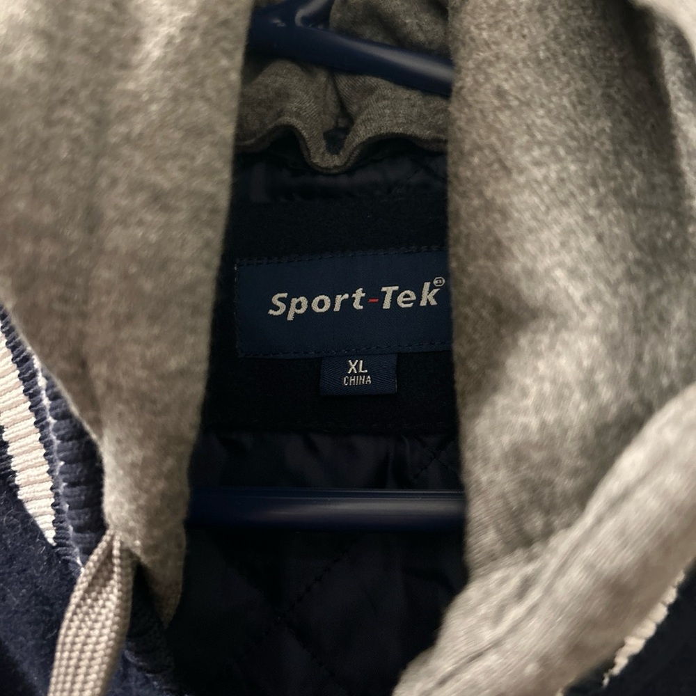 WB Men’s jacket NEW - Picture 3 of 7